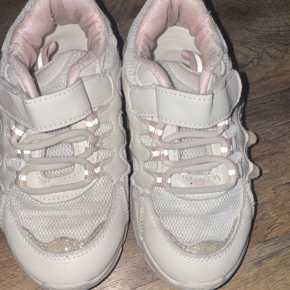 Kids Neutral Blush Sneaker with Hook-and-Loop Closure